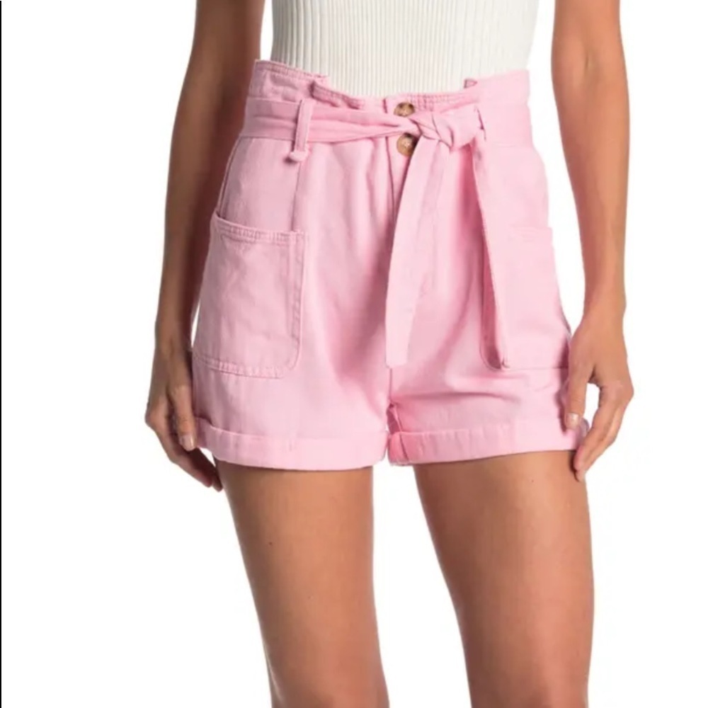 Woman’s Elodie Shorts